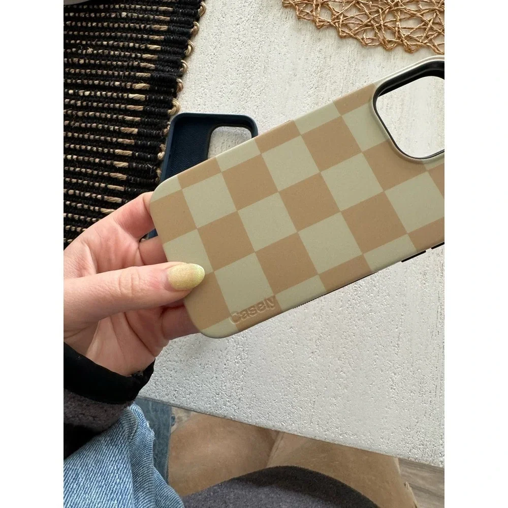 Casley tan and white checkered phone case  bundle 15 pro max